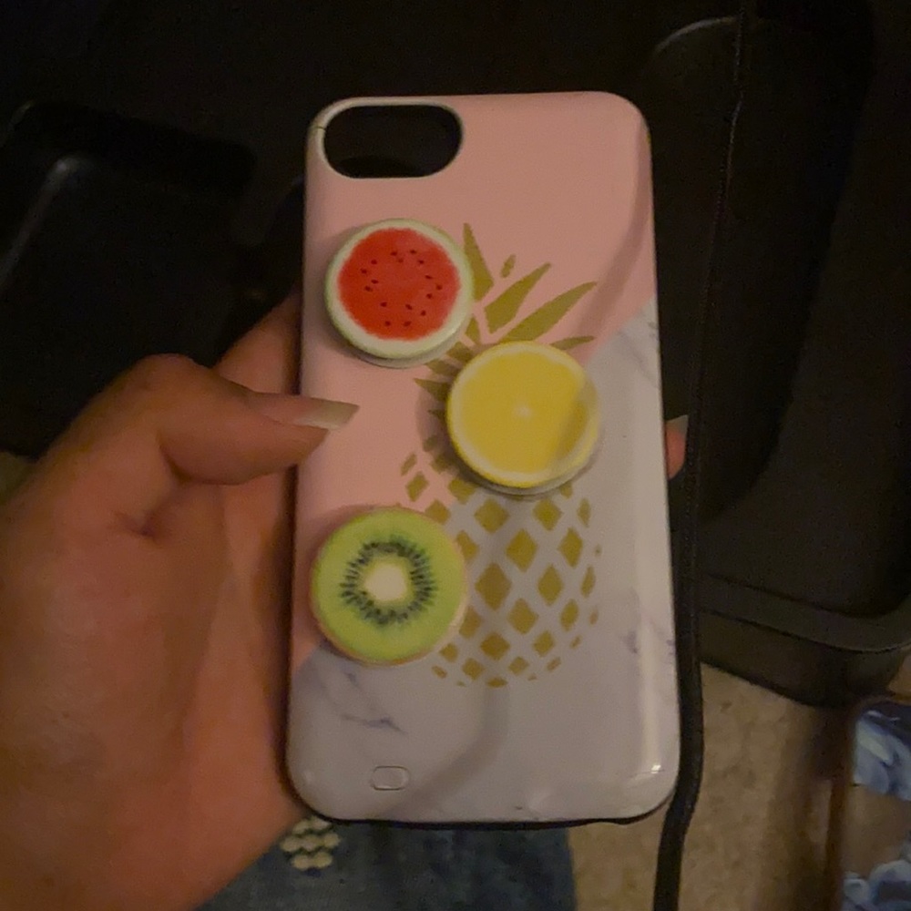 NWOB functioning LuxyLemon iPhone 6 charging case